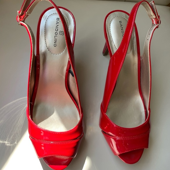 bandolino red heels